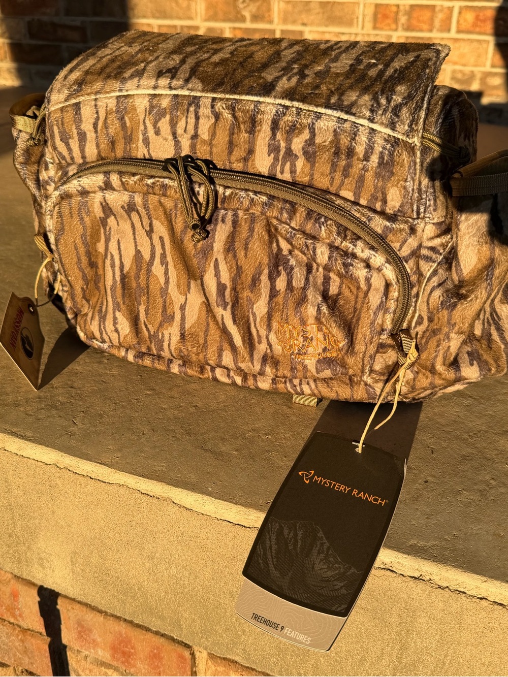 MYSTERY RANCH Treehouse 9 Size Medium Mossy Oak Hunting Hip/Waist Bag NEW $229